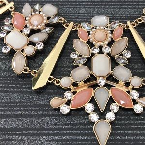 *NWT* NY&Co Statement Necklace